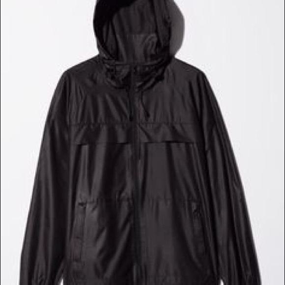 Aritzia 🖤 Dolomites jacket - thin wind breaker - Picture 3 of 6